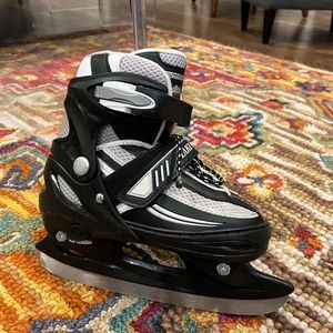 Lake Placid Summit Boy's Adjustable Ice Skates size 1-4